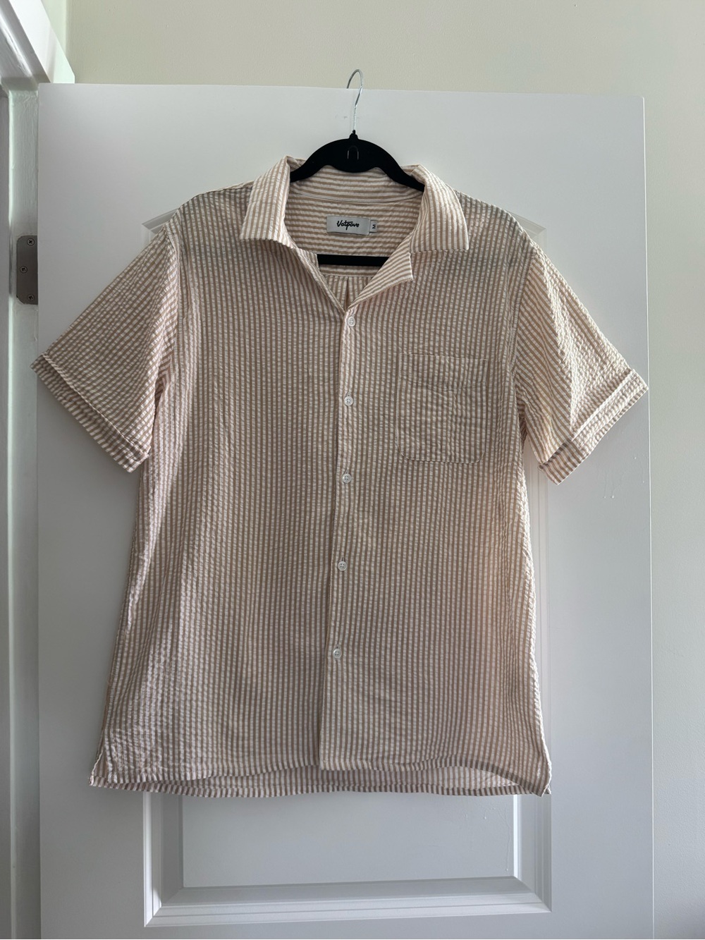 Velvetine Beige Short-Sleeve Seersucker Button-Down Shirt